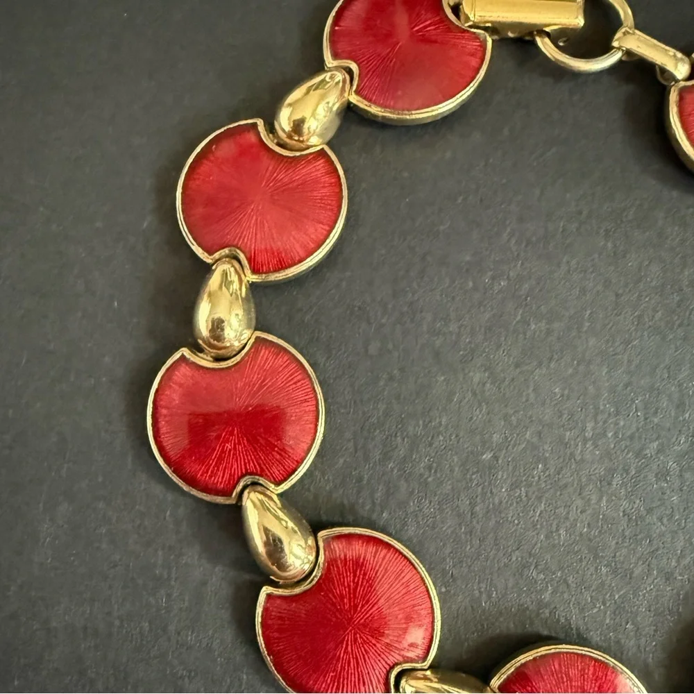 Vintage Red Enamel Link Bracelet 80’s 90’s - Picture 2 of 5
